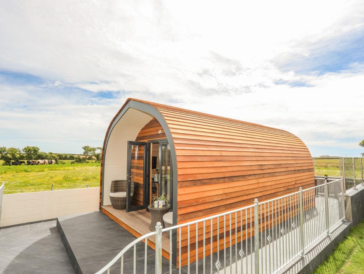 Caban Cariad Holyhead Extérieur photo
